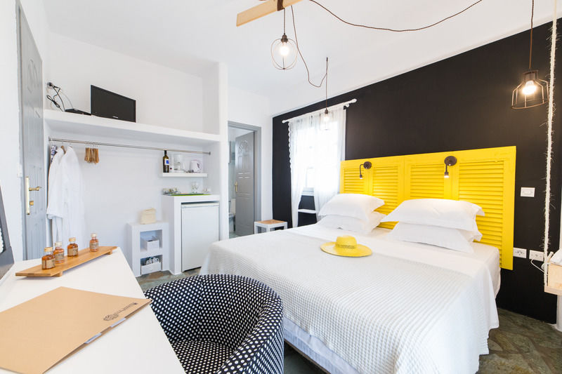 Evi Rooms Alikí Eksteriør billede